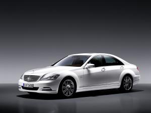 Mercedes-Benz S-Class 2010 года